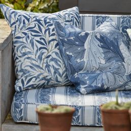 Acanthus Outdoor Fabric Mineral Blue/Linen