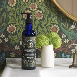 English Lavender & Calendula Hand Wash by Neal's Yard